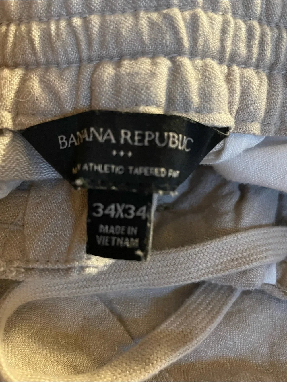 Banana Republic Men's Drawstring Chinos in Light Khaki